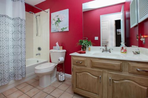 4836 Daltrey Ct, Saint Louis MO 63129-1656 exterior