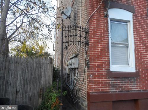 330 Tyler St, Trenton, NJ 08609-2532