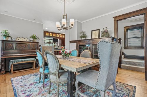 2867 Superior St, Milwaukee WI  53207-2550 exterior