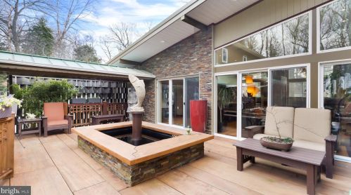 4512 Dolphin Ln, Alexandria VA 22309-3110 exterior