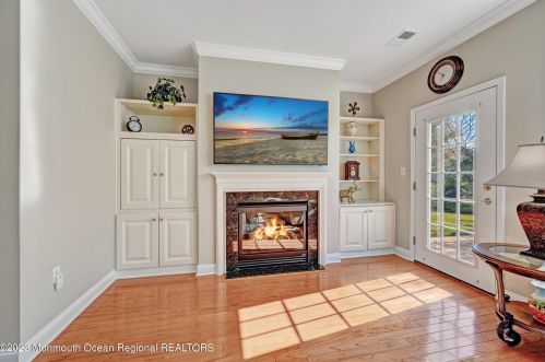 17 Spencer Dr, Jackson Twp NJ  08527-4389 exterior