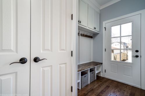 5520 Luna Ave, Chicago IL  60630-1312 exterior