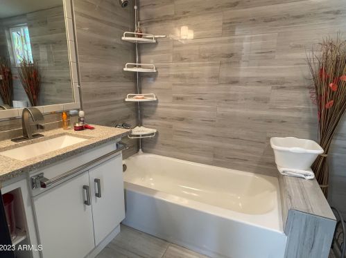 17601 22 St, Phoenix AZ 85016-3430 exterior