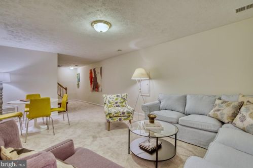 5823 Colfax Ave, Alexandria VA 22311-1013 exterior