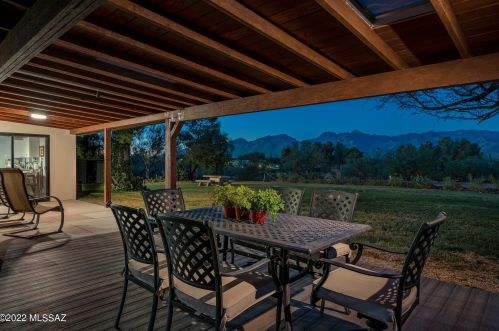 8305 Pima St, Tucson AZ  85715-5219 exterior