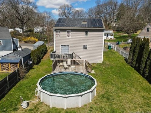 20 Robin Rd, Seymour CT 06483-3225 exterior