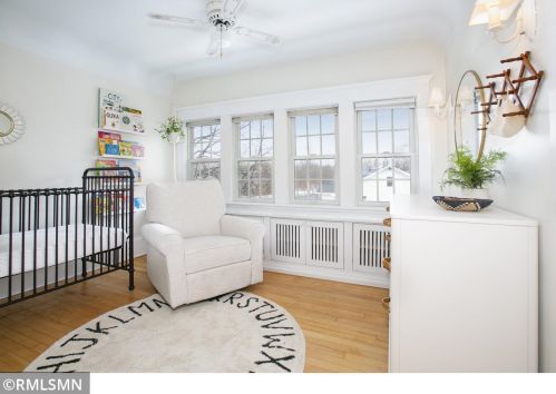 452 Hamline Ave, Saint Paul MN 55116-1616 exterior