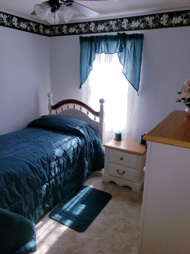 585 Huntsbridge Rd, Matteson IL 60443-2126 exterior