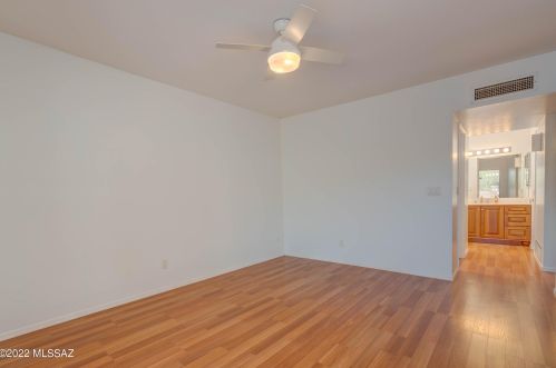 5048 Placita Del Lazo, Tucson AZ  85750-1529 exterior