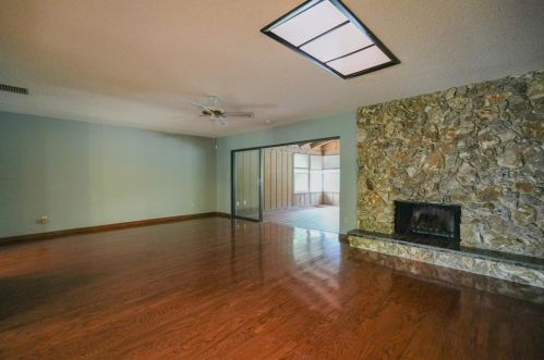 125 Spg Vly Loop, Altamonte Springs FL 32714-6502 exterior