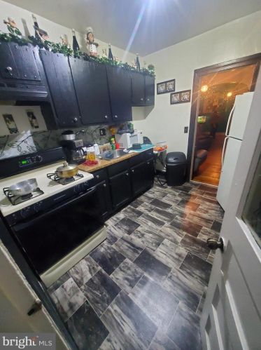 161 Godfrey Ave, Philadelphia PA 19126-3829 exterior