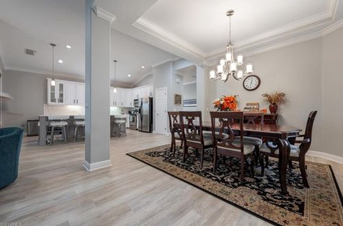 4710 Shinnecock Hills Ct, Naples FL 34112-7946 exterior