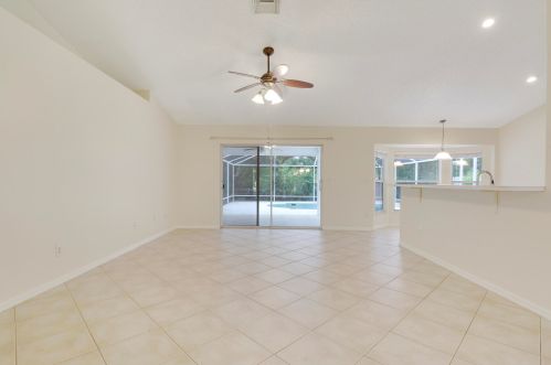 1826 Leafy Rd, Fort Pierce FL  34953-1392 exterior