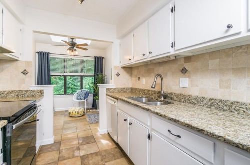 2015 Huntingdon Chase, Atlanta GA 30350-4938 exterior