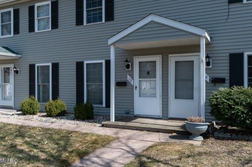 112 Haymac Dr, Kalamazoo, MI 49004-1733