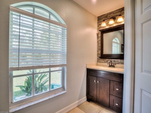 1861 18 Ave, Naples FL 34120-7465 exterior