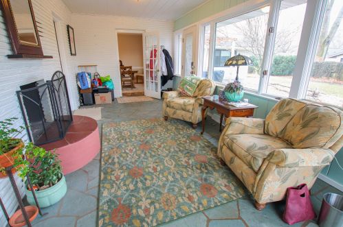 734 Ruddiman Dr, Meskegon MI  49445-2867 exterior