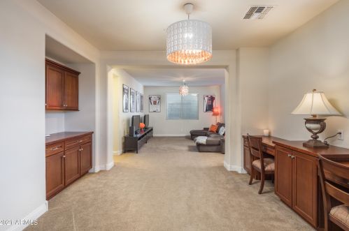 3753 Ember Glow Way, Phoenix AZ 85050-4928 exterior