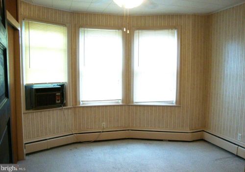 1124 Genesee St, Trenton NJ 08611-1907 exterior