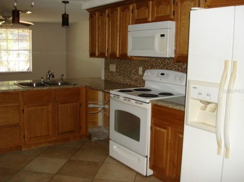 7811 Chasco St, Port Richey FL  34668-6415 exterior