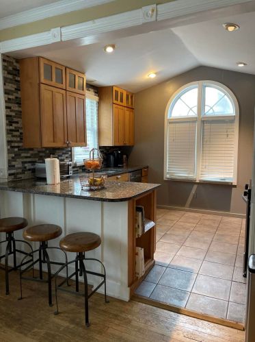 650 Hawthorne St, Grand Rapids MI 49503-3534 exterior