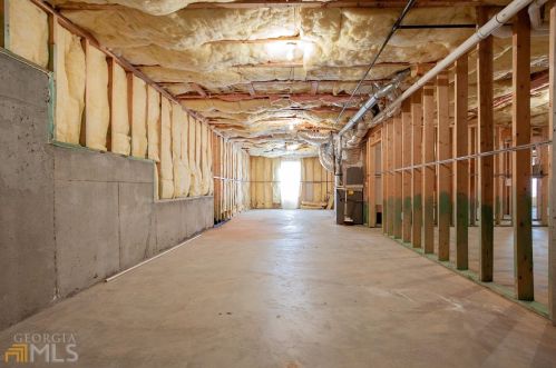 3112 Dawson Blvd, Atlanta GA 30331-6300 exterior