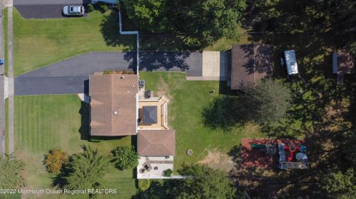 24 Anita Dr, Jackson Twp NJ 08527-4901 exterior