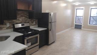 497 93rd St, Brooklyn NY  11212-1633 exterior