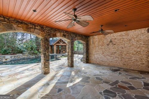 700 Brookwoods Trce, Atlanta GA 30342-2473 exterior