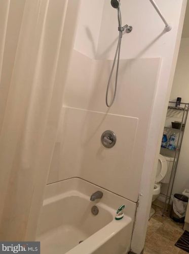 2113 28 St, Philadelphia PA 19145-2522 exterior