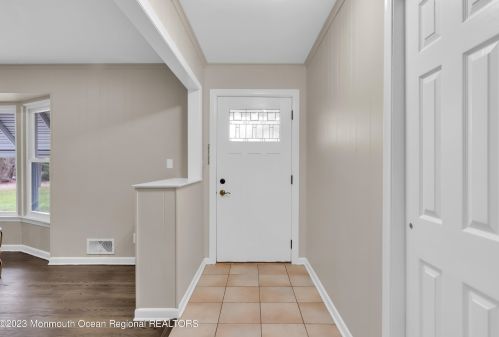 176 Bartley Rd, Jackson Twp NJ  08527-1240 exterior