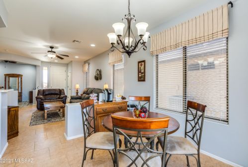 589 Rugged Cyn Dr, Green Valley AZ 85614-6188 exterior