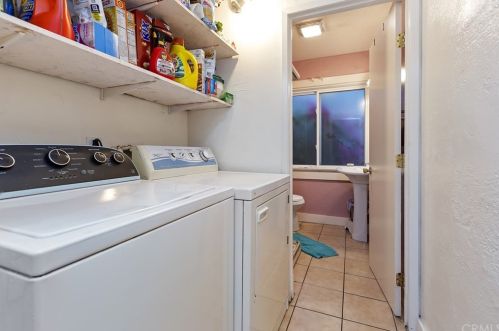 3407 Spruce St, Riverside CA exterior