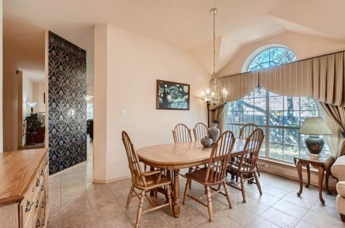 13212 Adonis Dr, Austin TX exterior