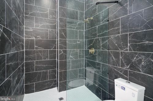 2238 17th St, Philadelphia PA  19132-4403 exterior