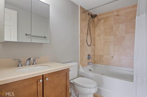 275 13th St, Atlanta GA 30309-3618 exterior