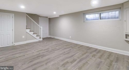 303 Greenwich Ln, Silver Spring MD  20910-4232 exterior