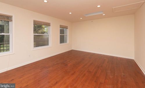 479 Pheasant Dr, Huntingdon Valley PA  19006-3047 exterior