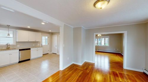 216 Farm St, Woonsocket RI  02895-1169 exterior