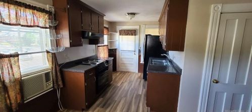 356 Main St, Wallingford CT  06492-3210 exterior