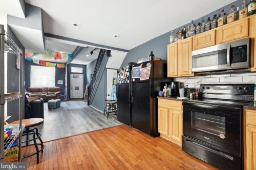 1813 Bouvier St, Philadelphia PA  19121-3305 exterior