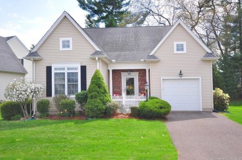 234 Kenswick Ln, Windsor CT  06095-5223 exterior