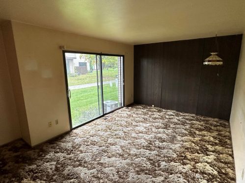 1611 Edgerton Ave, Milwaukee, WI 53221-3558