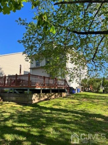 748 Ctr St, Green Brook NJ 08812-1510 exterior