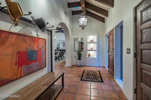 6730 Chapultapec Cir, Tucson AZ  85750-1001 exterior