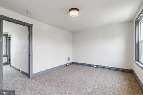 549 Plum St, Lancaster PA  17602-2348 exterior