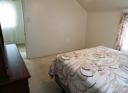 7277 Mcclure Ave, Pittsburgh PA 15218-2307 exterior