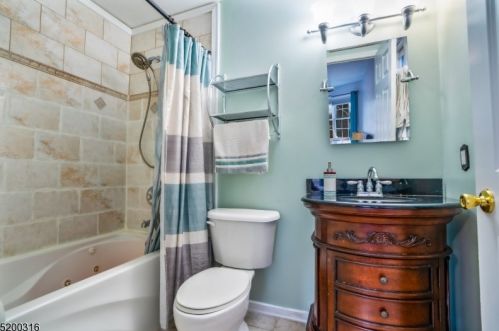 708 Front St, Plainfield NJ 07060-1033 exterior