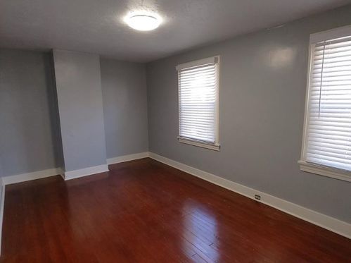 462 Walnut St, Pittsburgh PA  15238-3351 exterior