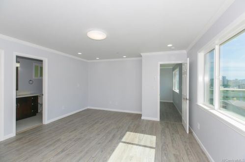 1044 Green St, Honolulu HI  96822-3644 exterior